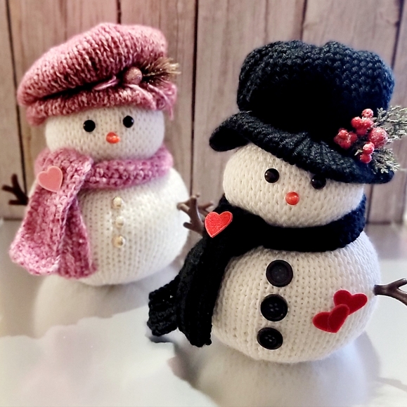 Handcrafted 9" Snowman w/ Top Hat Christmas Decor Winter Holiday Gift Decoration - Picture 7 of 13